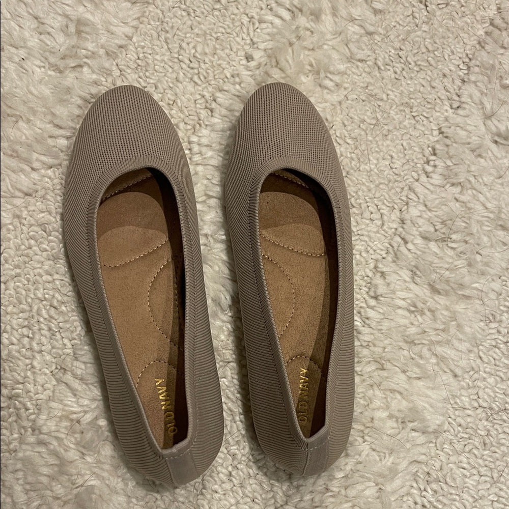 Old Navy Taupe Women's Loafers